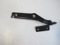 Orjinal - CITROEN BERLİNGO KAPUT MENTEŞESİ SAĞ  Orjinal - CITROEN BERLİNGO KAPUT MENTEŞESİ SAĞ