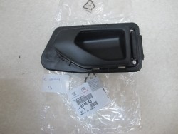 Orjinal - PEUGEOT 306 ARKA KAPI İÇ AÇMA KOLU SAĞ ORJİNAL Orjinal - PEUGEOT 306 ARKA KAPI İÇ AÇMA KOLU SAĞ ORJİNAL