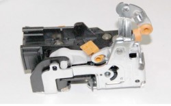 İthal - RENAULT 19 SAĞ ARKA KAPI KİLİDİ YAN SANAYİ