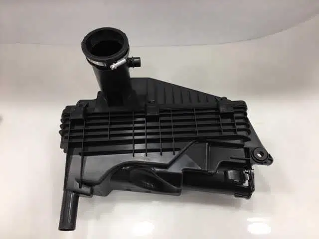 PEUGEOT 206 1.4 BENZİNLİ 8 VALF HAVA FİLTRE KUTUSU 1420Q4 PEUGEOT 206 1.4 BENZİNLİ 8 VALF HAVA FİLTRE KUTUSU 1420Q4