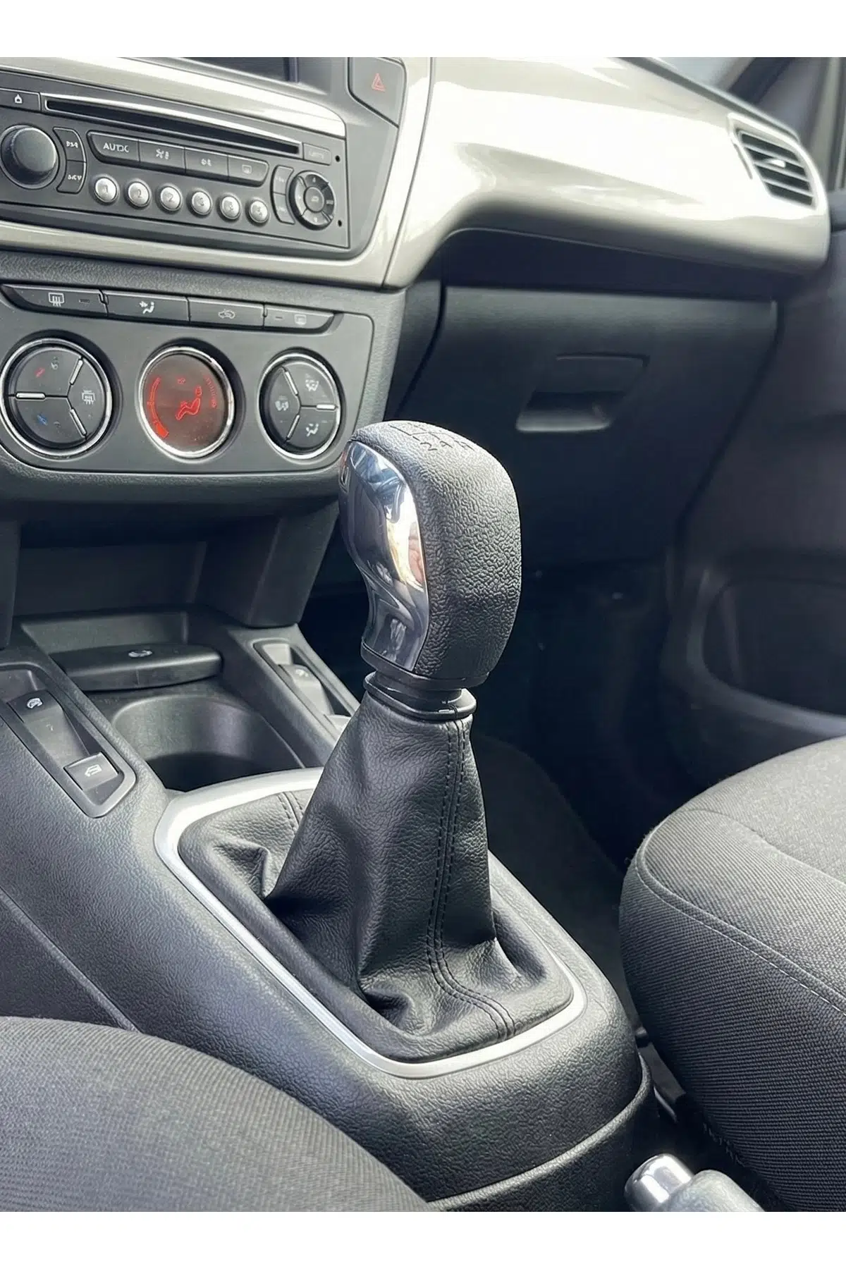 Peugeot 301 Uyumlu Vites Körük Derisi Ve Spor Nikel Topuz-16088724.zd+96738471.vv (1. Sınıf Kalite) Peugeot 301 Uyumlu Vites Körük Derisi Ve Spor Nikel Topuz-16088724.zd+96738471.vv (1. Sınıf Kalite)