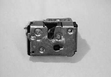 PEUGEOT BOXER SAĞ SÜRGÜLÜ KAPI KİLİDİ 1994 - 2006 9138C5 1339729080